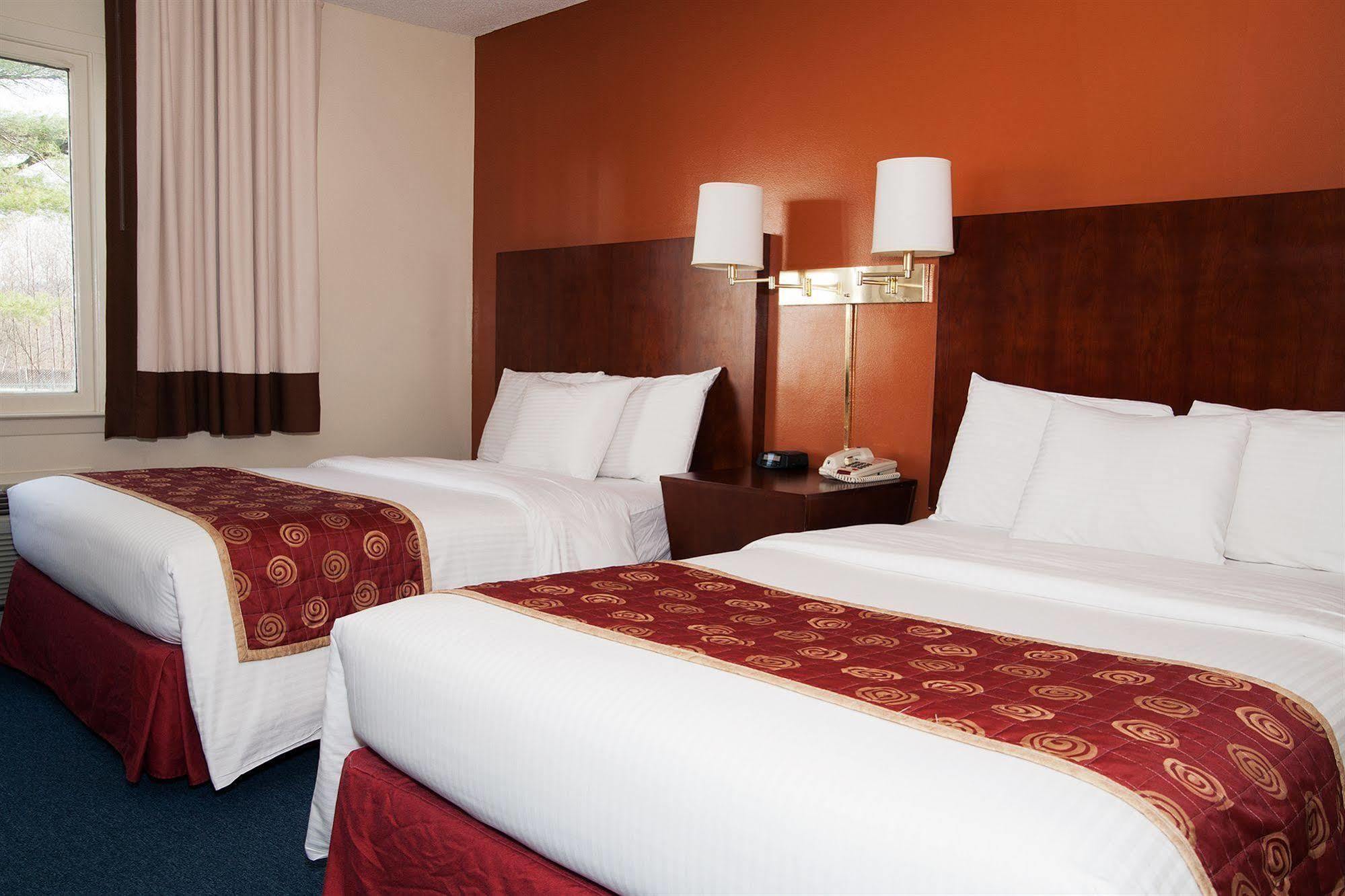 Red Carpet Inn And Suites Plymouth Luaran gambar